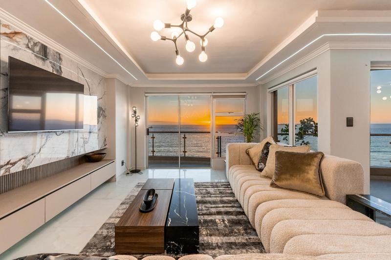 4 Bedroom Property for Sale in Bloubergstrand Western Cape